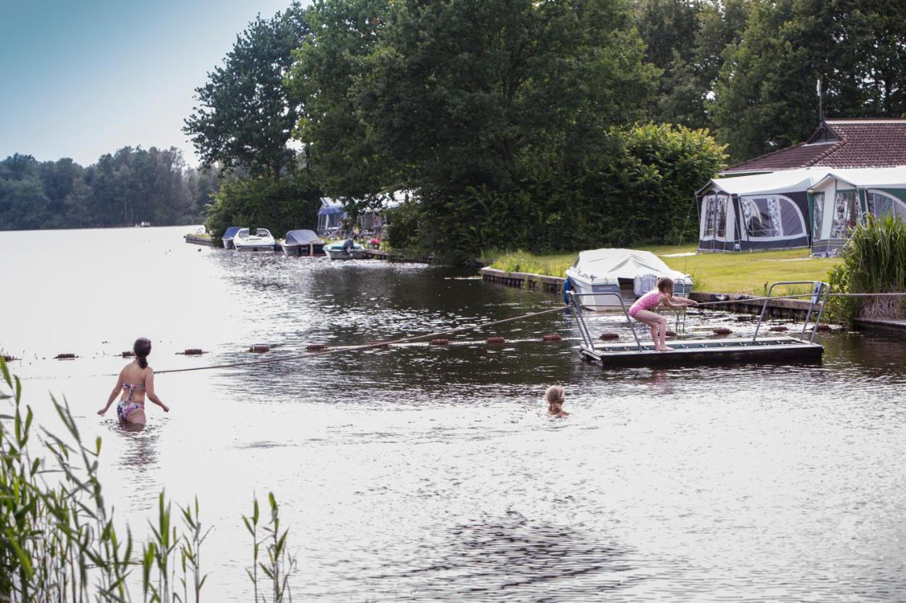 Recreatiecentrum De Kluft Ossenzijl エクステリア 写真